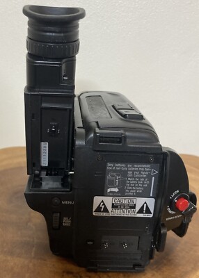 Sony Handycam CCD-TR83 Handicam Video8 NTSC 24x SteadyShot