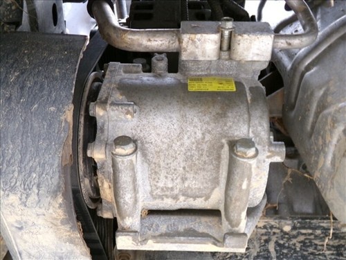 8V5119D629DF compresor del aire acondicionado para FORD FIESTA 1.4 TDCI 90371