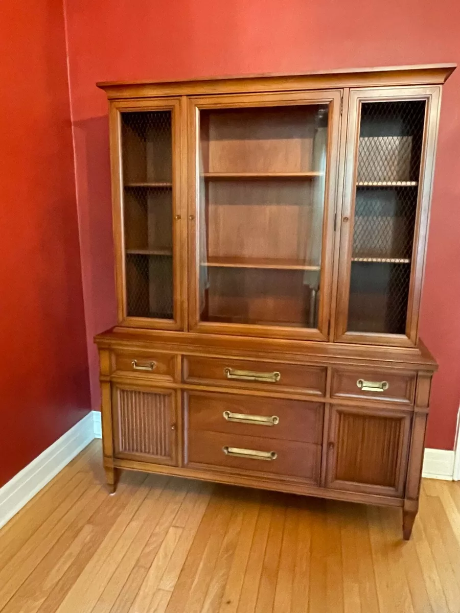 Drexel Trentino midcentury dining room set table chairs china cabinet hutch