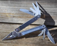 Leatherman Bond Silver Stainless Multi-Tool Knife Pliers & Other Tool--New Other