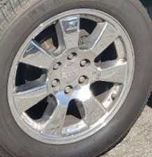 2006 Yukon Oe Wheel Classic Style Creased Door Skin 20x8-12 Chrome 7 Spoke 2006 Yukon Oe Wheel Classic Style Creased Door Skin 20x8-12 Chrome 7 Spoke