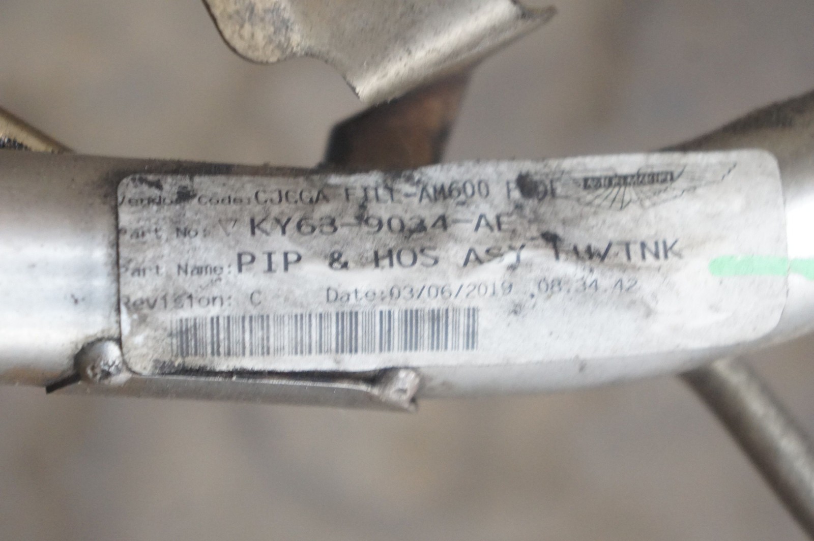 Aston Martin Vantage 2020 Fuel tank P/N KY639K007AD