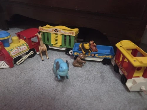 VTG 1970's Fisher Price Little People Play Family Circus Train Set #991