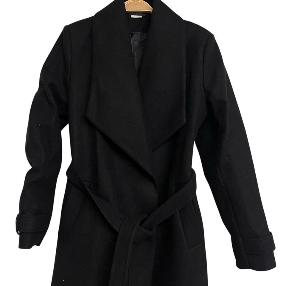 Nuevo Abrigo Lascana Largo Negro con Cinturón Minimalista Foto 2 de 4