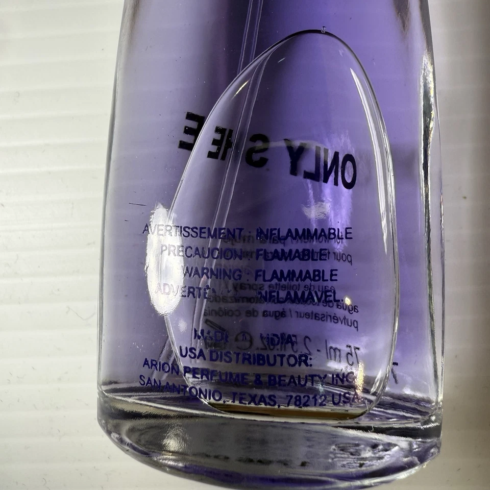 EAD Only She Perfume Spray Feminino 2,5 oz 75ml Eau De Toilette Bieber Girlfriend - Imagem 4 de 4