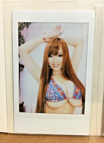 Hitomi Tanaka 2 Cups 2 Small Floral Bikini Bra Cheki Original Photo JAV 1/1 SP | eBay