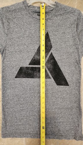 Assasins Creed Graphic Tshirt Mens Size Small Gray - Picture 6 of 6