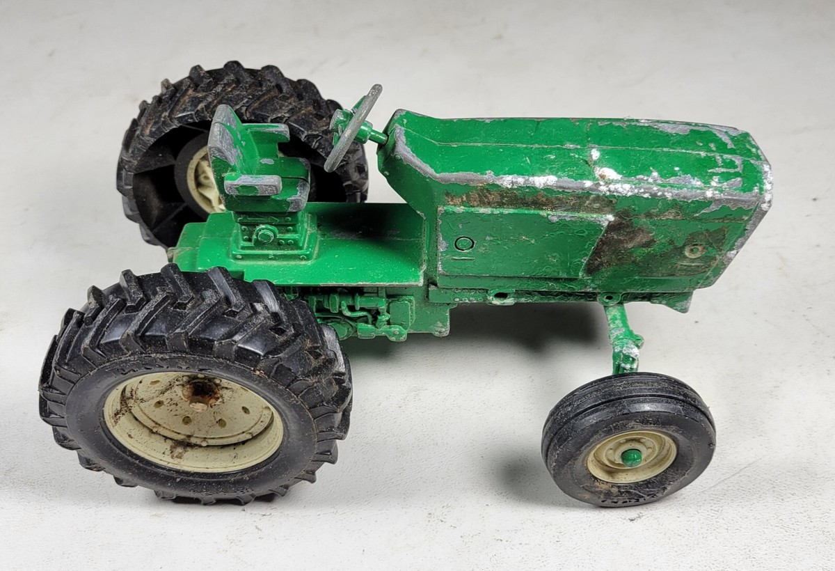 ERTL アーテル社　アメリカ製　古いトラクターモデル VINTAGE- The ERTL Co. STK #415 Die Cast Green Farm Tractor | eBay