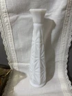 Vintage Milk Glass  Anchor Hocking Starburst Bud Vase 9" Tall