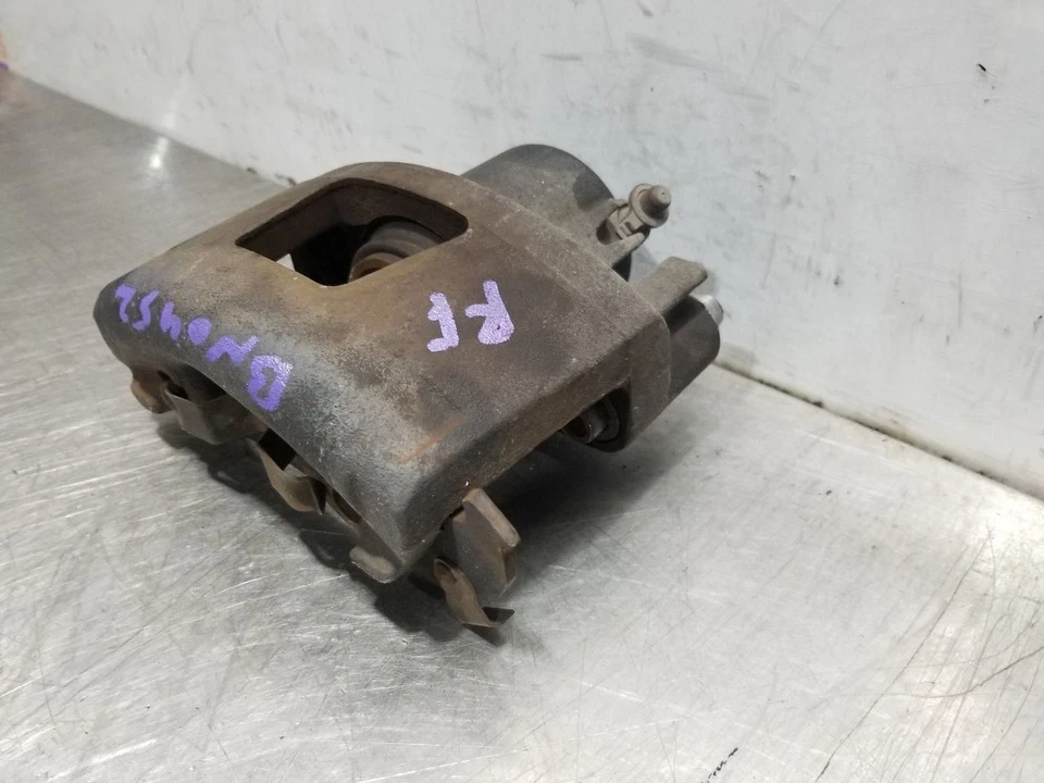 94 1994 Chevy Camaro Z28 pinza de freno pasajero delantero derecho Foto 4 de 4