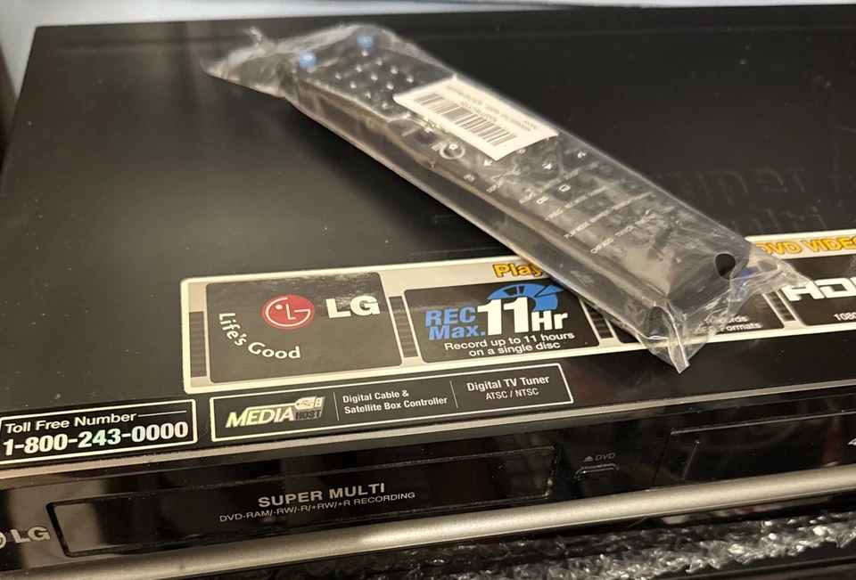 LG RC797T Super Multi DVD Recorder VCR COMBO Digital Tuner With Remote.Read Inf - Image 3 of 4
