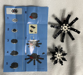 LEGO  #40021 Halloween Spiders  Complete With  Instructions