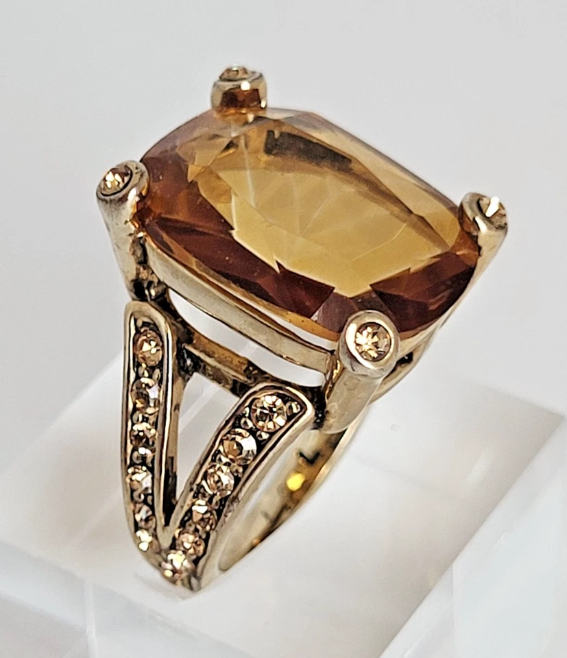 Anillo de cóctel vintage Monet color ámbar piedra vidrio talla 7 Foto 3 de 4