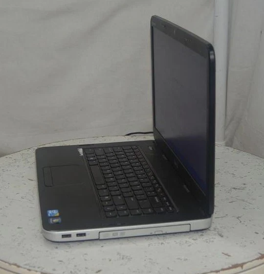 Laptop Dell Vostro 1540 15.6" Intel Core i3 M 380 2.5GHz 4GB 500GB VER NOTAS Foto 3 de 4