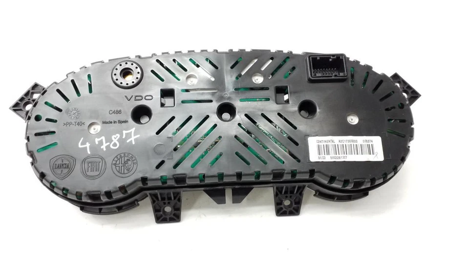 Iveco Daily 2009- Speedometer Tachometer Instrument Cluster 5802281327 - Image 3 of 4