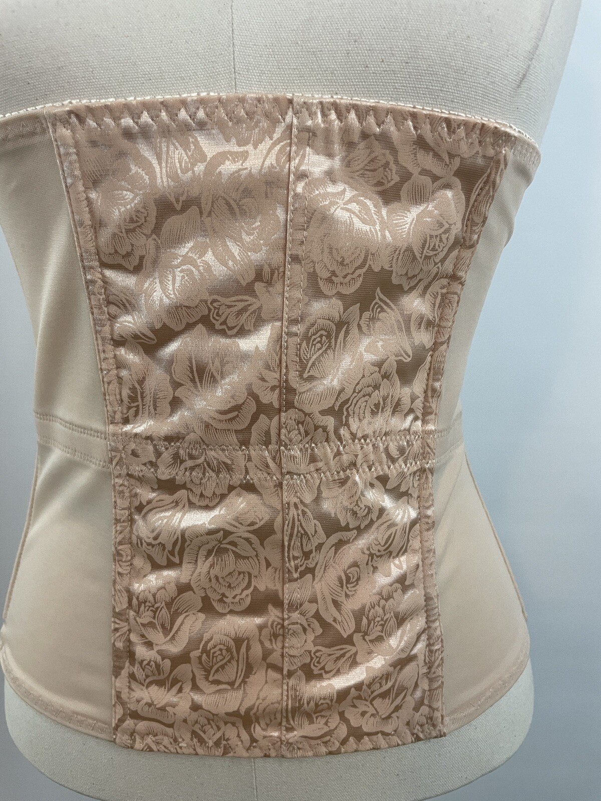 Carol Wior Waist Trainer Size M Style 8342 LYNDA Under Bust Boned Peach  Damask | eBay