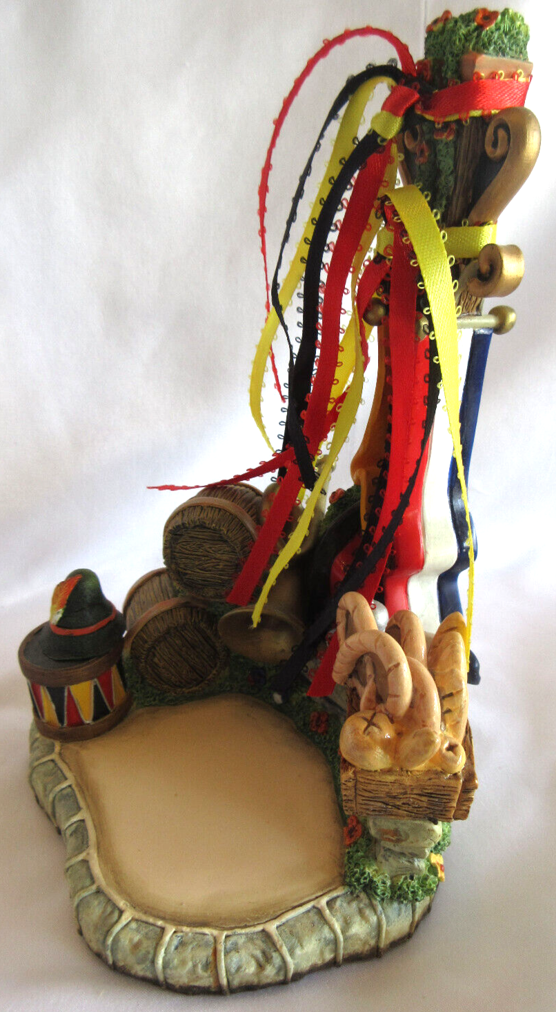 Foto 11 di 23