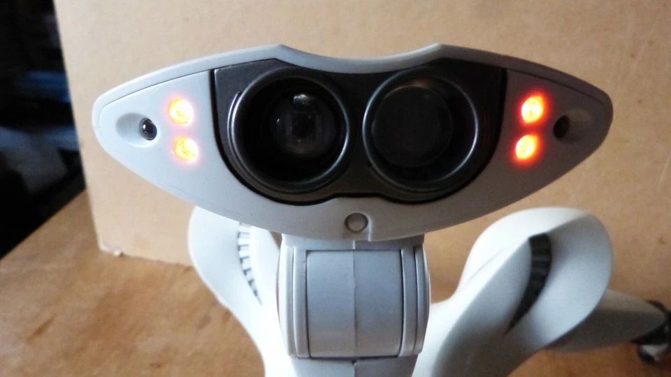 ROBOT JOUET INSECTE ARAIGNEE WOWWEE ROBOQUAD 2007 - Photo 3/4