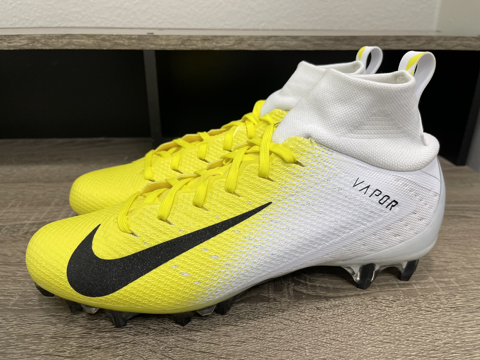 nike untouchable 3 white