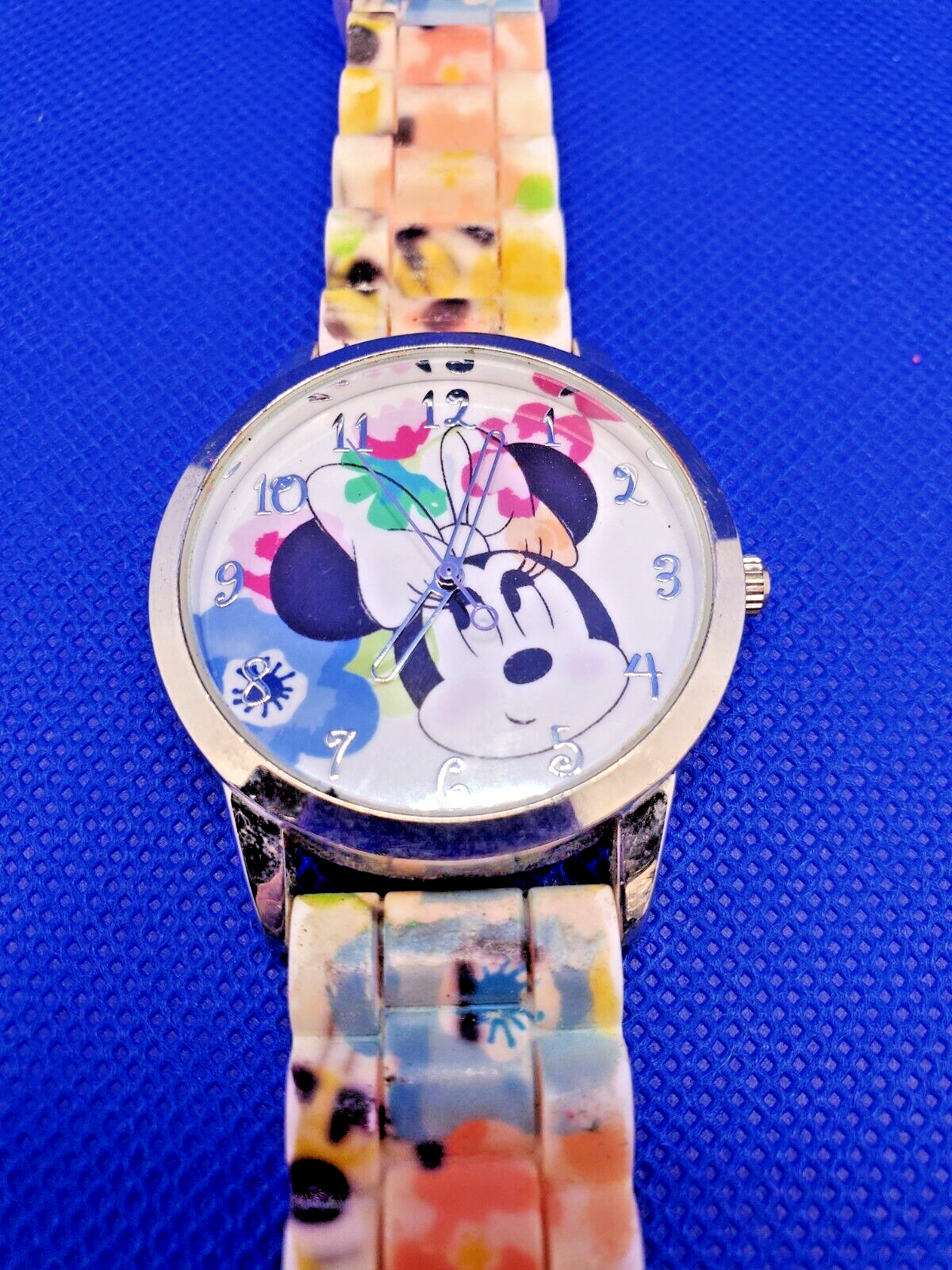 Disney Girls Quartz Watch MZB MINNIE MOUSE Watch Tie Dye Paint Splats Artistic