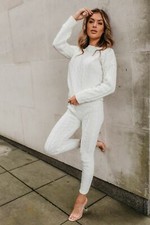 Ladies Cream Cable Knit Two Piece Set