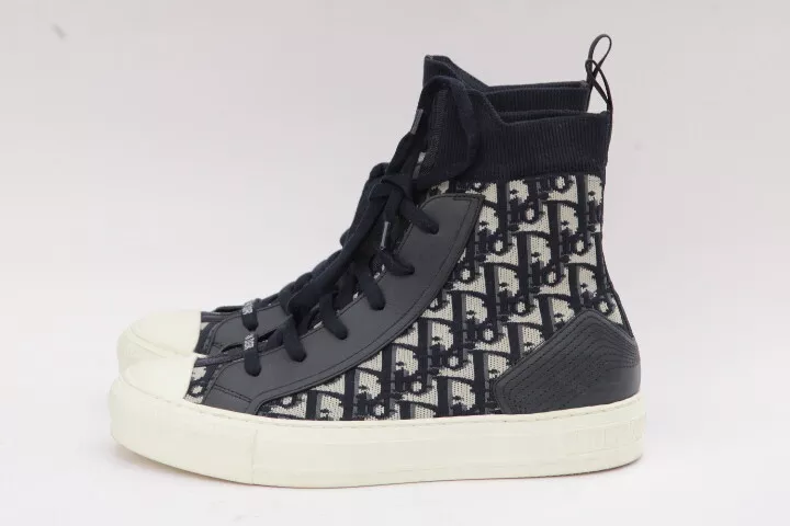 Dior shoes DIORESSENTIALS B23 High-Top Sneakers in Dior Oblique