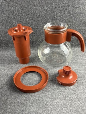 VTG GEMCO TABLE TOPPERS THE TEAPOT W/ INFUSER, TRIVET, LID, GLASS POT TERRACOTTA