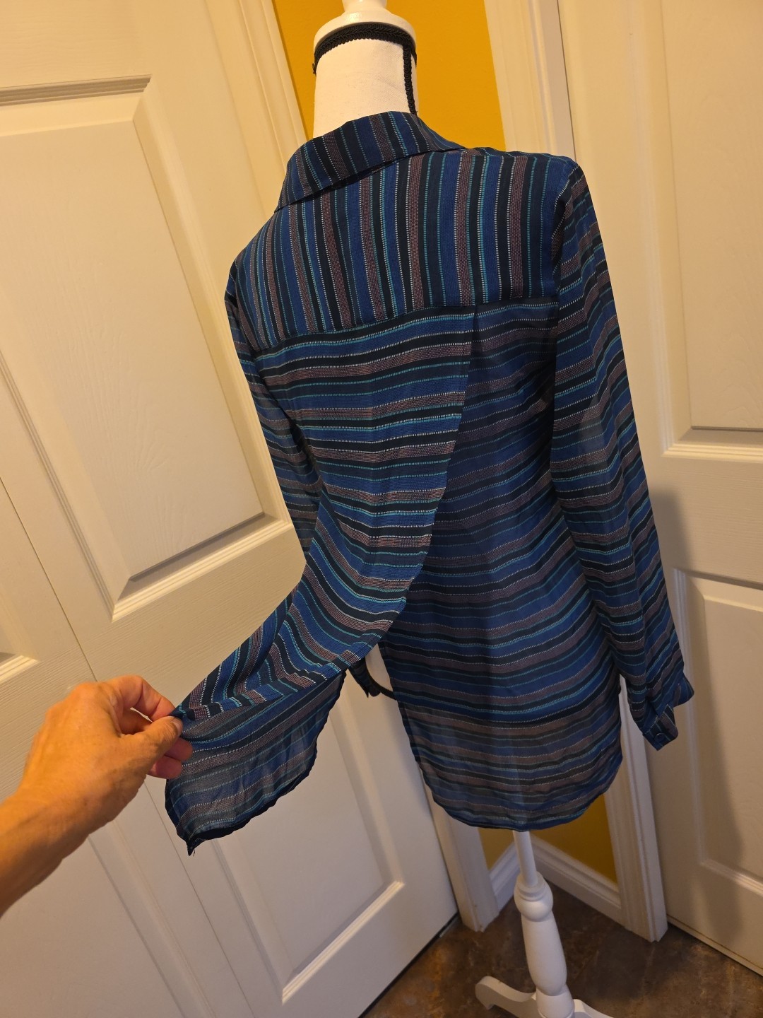 CABI MULTICOLORED STRIPED BUTTON DOWN BLOUSE, SIZ… - image 6