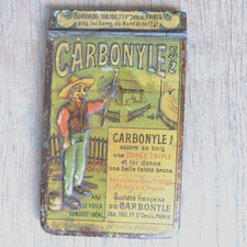 PORTE CARNET EN TOLE LITHOGRAPHIEE "CARBONYLE" DEBUT 1900.