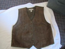 Ladies leather vest from Marsh Landing. Size Small