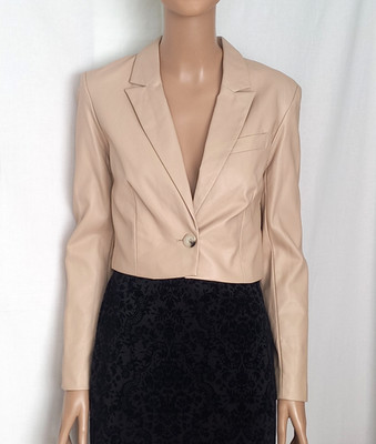 Amisu vegane kurze Blazer / Jacke Lederjacke Größe 36 Neu Beige