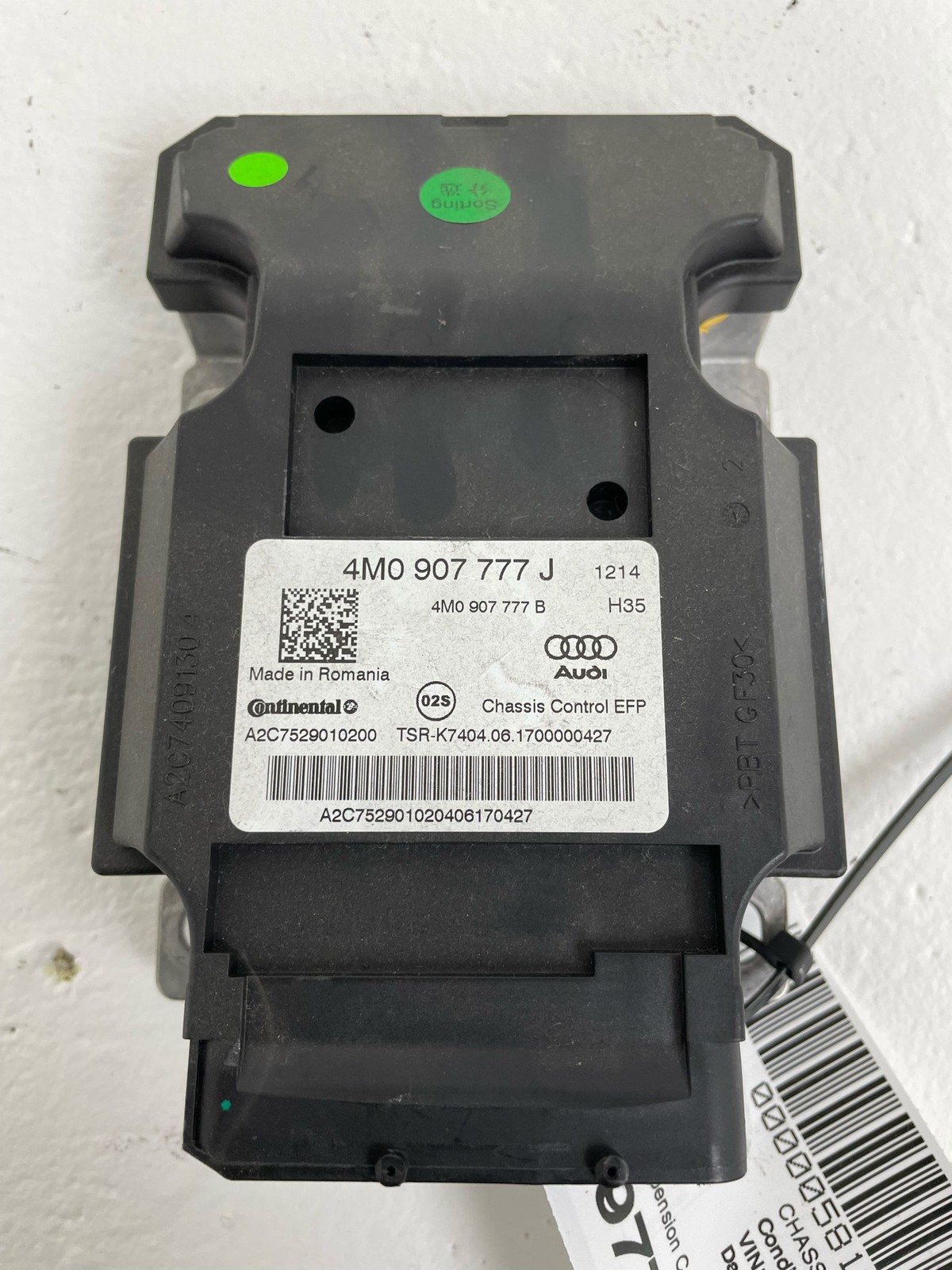 2015-2020 BENTLEY BENTAYGA OEM Air Ride Suspension Control Module 4m0907777