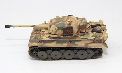 Easy Model 1/72 Henschel Sd.Kfz.181  Tiger sPzAbt 508, #122 #36211  Open