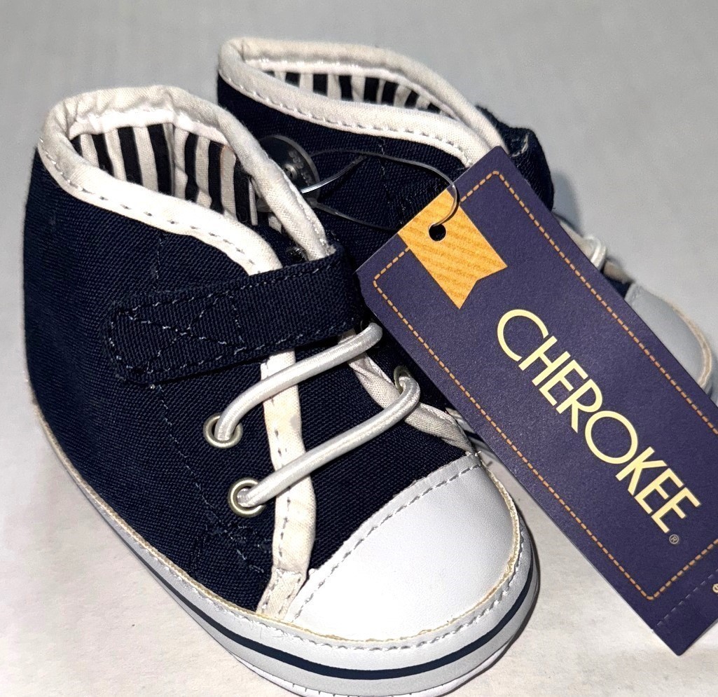 CHEROKEE baby hightops fabric/navy/white size 0-3 months