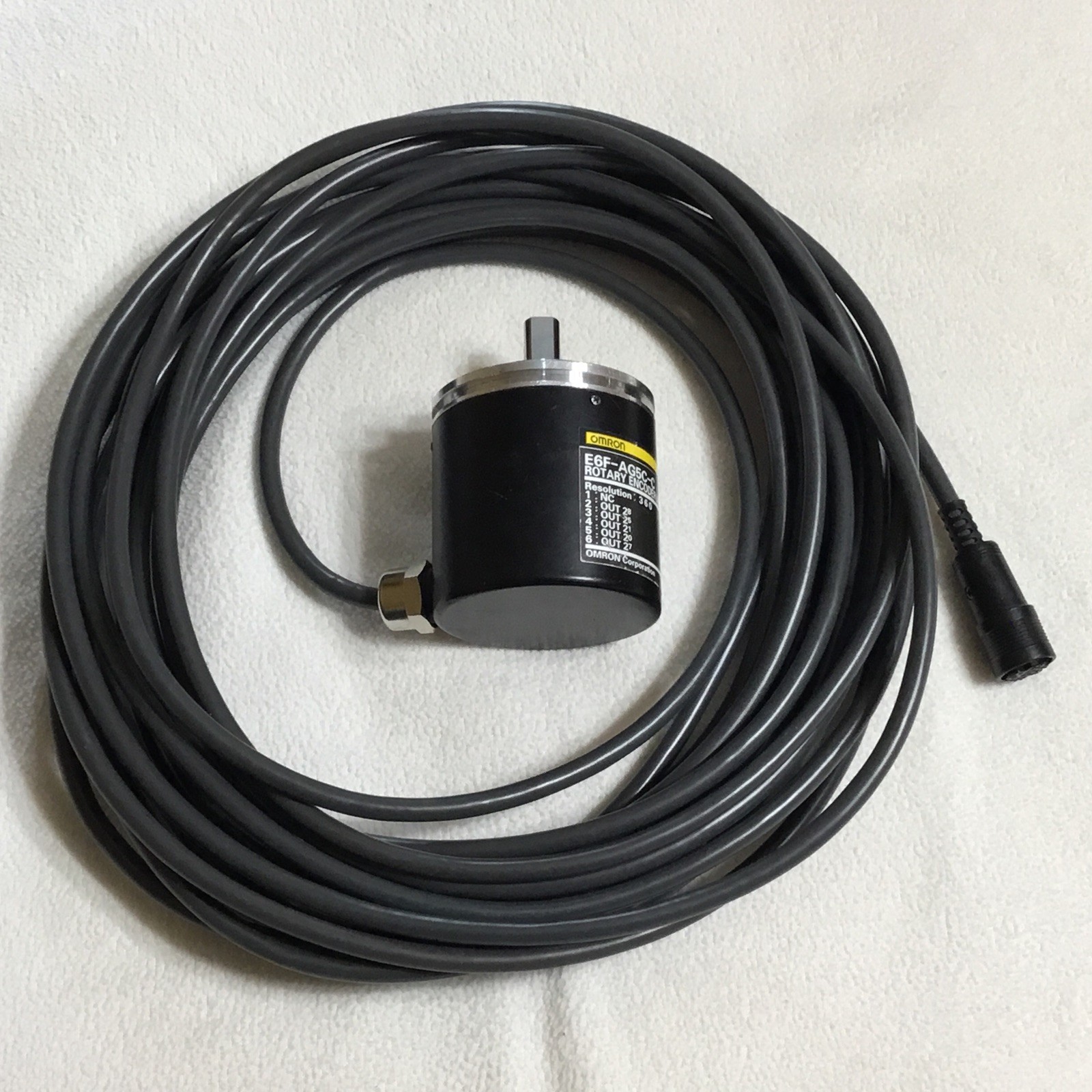 Omron E6F-AG5C-C 360P/R General Purpose Rotary Encoder E6FAG5CC Unit