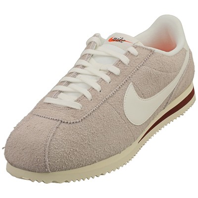 mens outfit with nike cortez