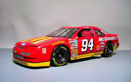 1/24 1995 Raceway Replicas Bill Elliott McDonalds #94 Ford Thunderbird Nascar