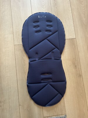 Silver Cross Wayfarer Pioneer Navy /Grey Seat Liner