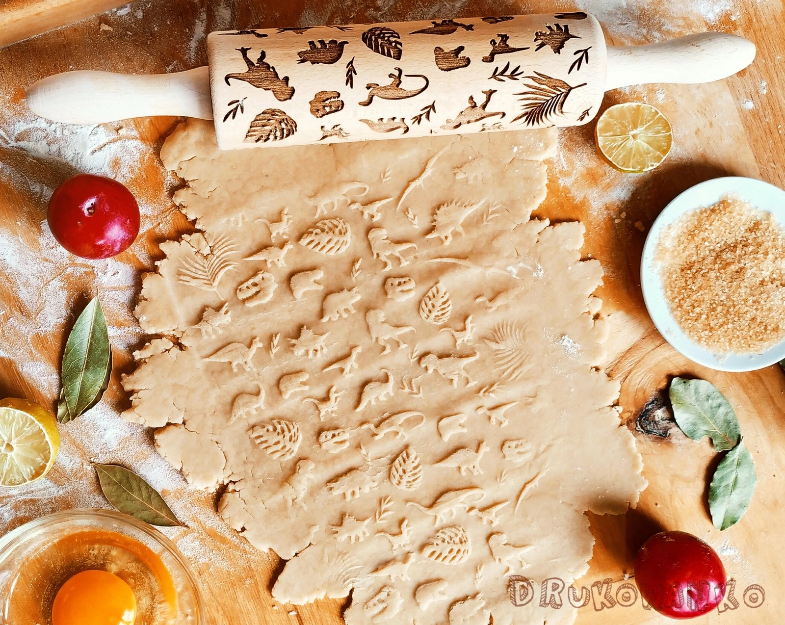 Dinosaur Monster TREX stego Rolling Pin Embossed, Cookies, Cookie, Roller