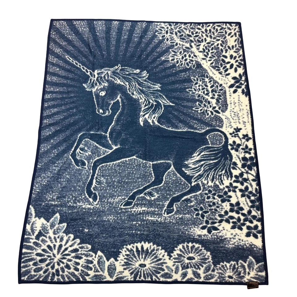 VTG Cannon Ibena UNICORN Flower Blanket Blue White Acrylic Reversible 73” x 53” - Image 2 of 4