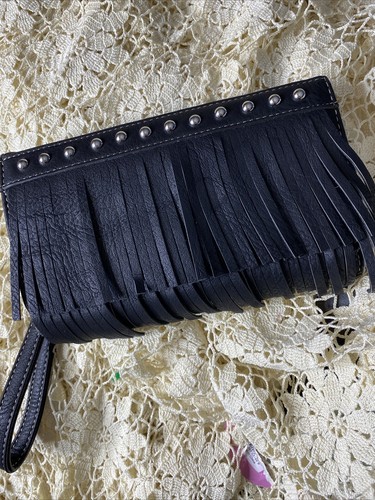 Cartera Muñequera Boot Barn Cuero Negro Flecos Western Plata Tachuelas Cremallera Nueva - Imagen 4 de 12