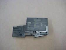 SIEMENS OUTPUT MODULE WITH BASE 6ES7 132-4BD02-0AA0 LOT OF 2