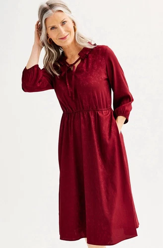 Croft & Barrow Ruffle Neck Dress SZ Medium