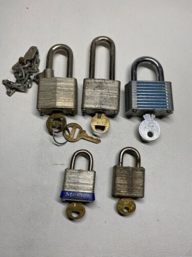 5 Padlocks with Keys