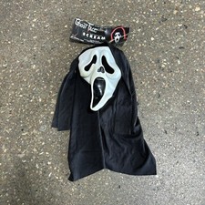 Rare 1997 Ghost Face Scream Non Glow Mask Fun World Easter Unlimited NOS