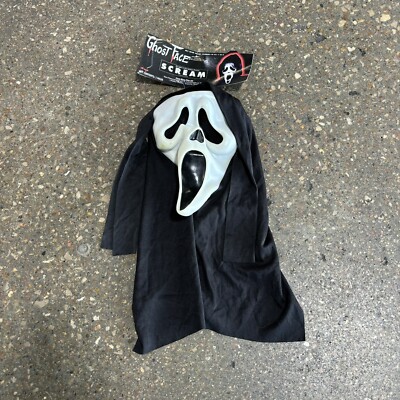 Rare 1997 Ghost Face Scream Non Glow Mask Fun World Easter Unlimited NOS