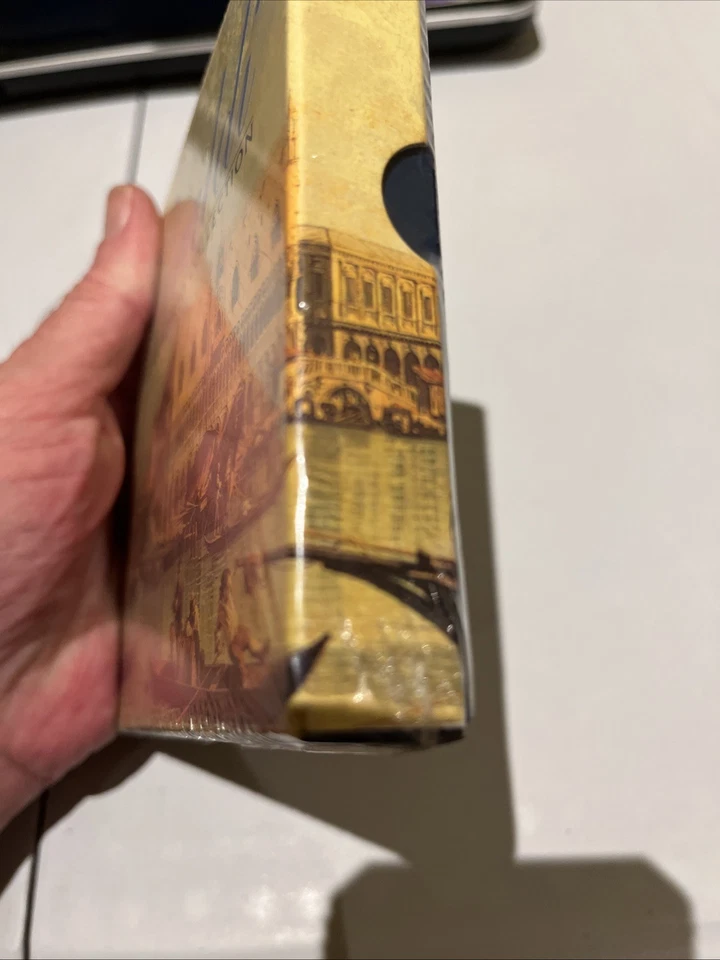 Vivaldi - The Concerto Collection - Antonio Vivaldi - 8 X CD - New & Sealed. - Image 2 of 4