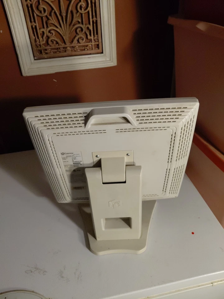 Компьютерный монитор Gateway FPD1520 ЖК-дисплей 15. Проверено и работает - Изображение 3 из 4