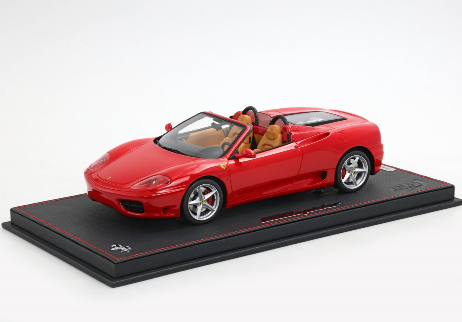 Ferrari 360 Modena Spider BBR 1/18 miniature haut de gamme en Rosso Corsa et Beige