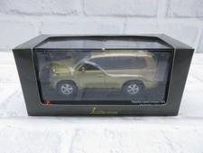 Kyosho 1/43 Toyota Land Cruiser 200 Mini Car Gold Mica Metallic Model
